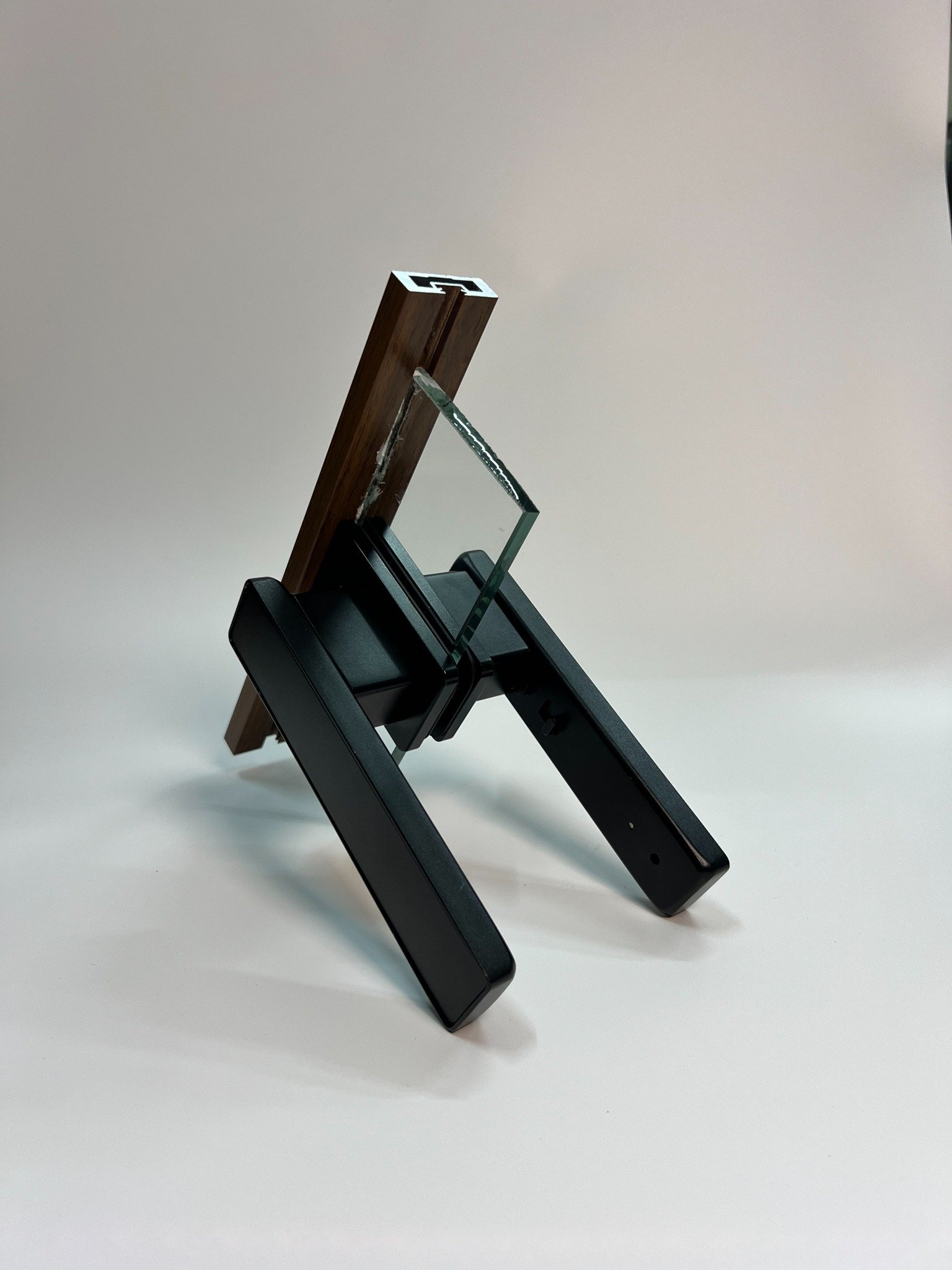 B01 Ultra-Slim Swing Door Lock - Single & Double Glazing - Image 5