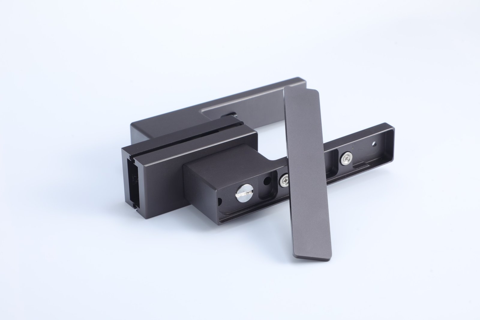 Y38 Ultra-Slim Swing Door Lock - Single Glazing - Image 10
